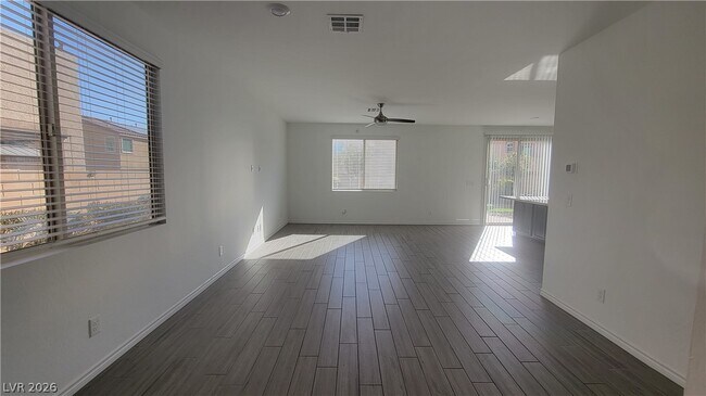 Foto del edificio - 1121 Cliff Castle Ave