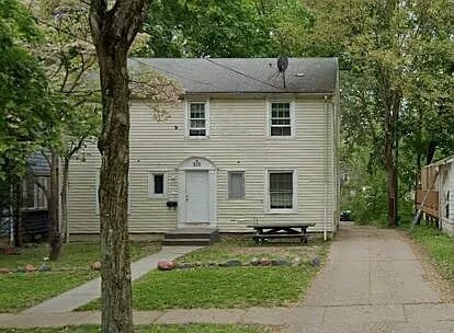 Primary Photo - 212 University Dr