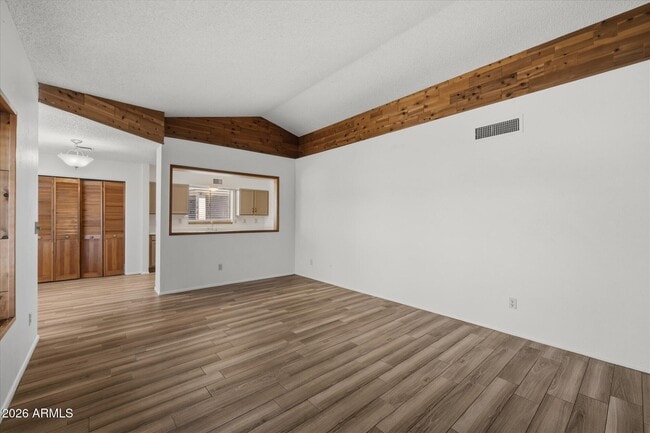 Building Photo - 1055 N Recker Rd