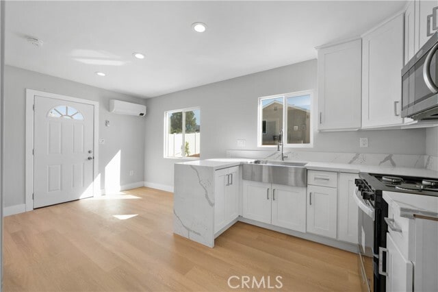 Building Photo - 1318 Malachite Ave