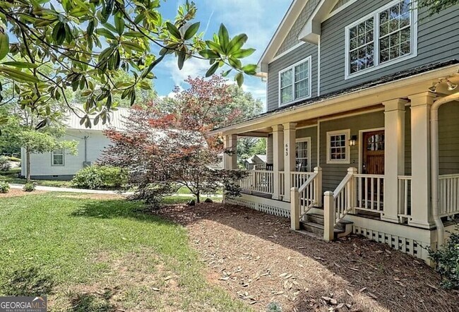 Foto del edificio - 643 Washington St