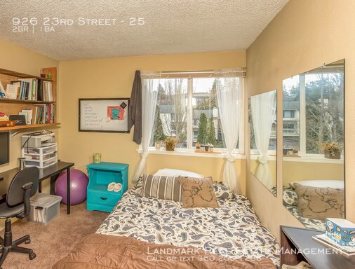 Building Photo - 926 23rd St