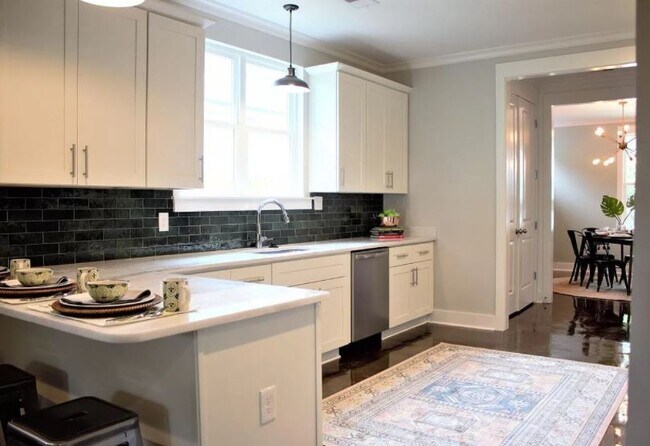Foto del edificio - 5005 Wilburn Ave
