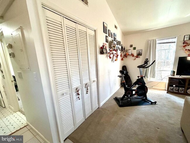 Foto del edificio - 208 Telegraph Rd