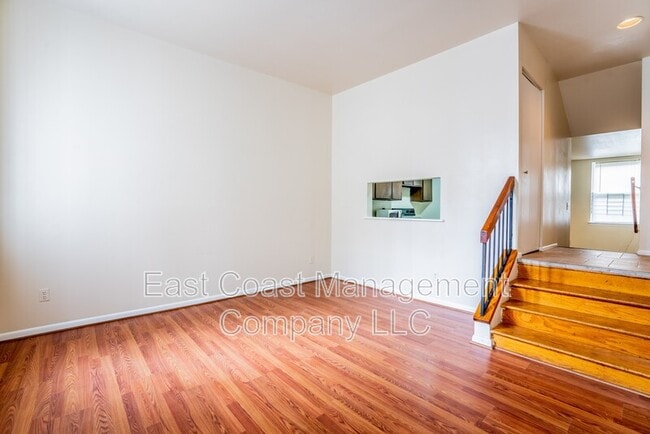 Foto del edificio - 1502 E Baltimore St