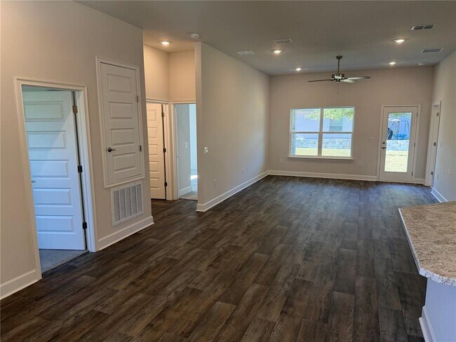 Foto del edificio - 25 Port Echo Ln