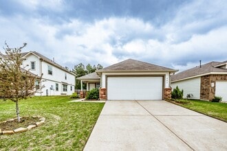 Building Photo - 207 Black Bear Dr