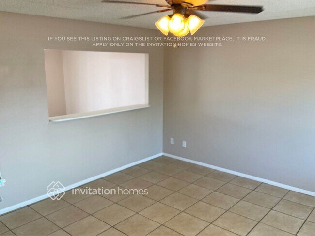 Foto del edificio - 11605 N 58th Ave