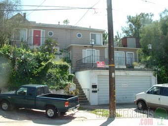 Duplex, upper level - 625 W Maple St