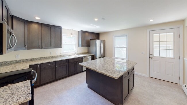 Building Photo - 30 Paul Ave