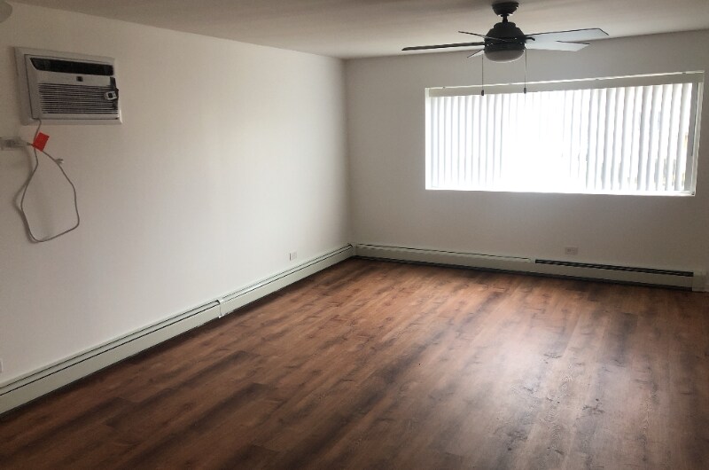 Primary Photo - 3801 W 124th Pl