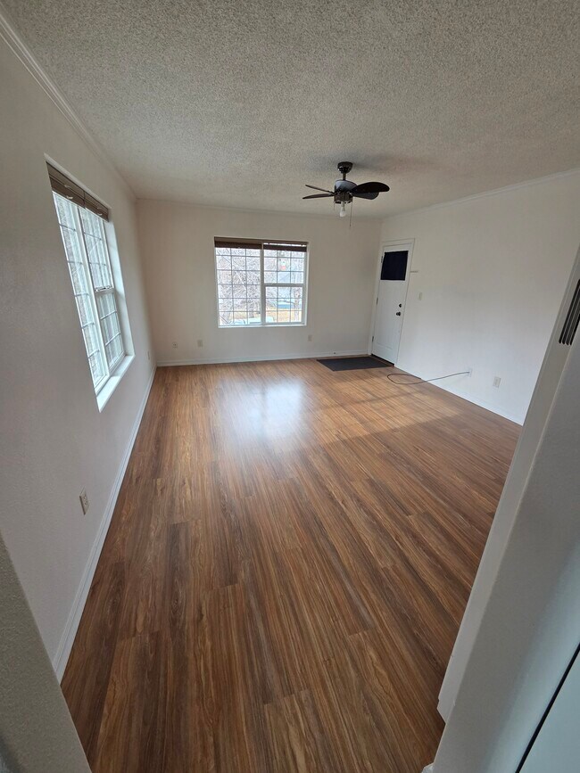 Foto del edificio - 627 2nd Ave