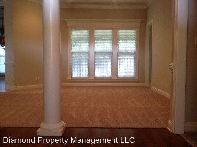 Building Photo - 3 br, 2 bath House - 108 Devereaux