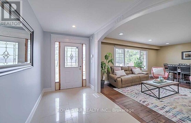 Building Photo - 11080 Winston Churchill Blvd