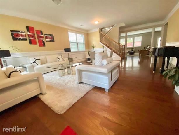 Building Photo - 5 br, 3 bath House - 4319 Alysheba Drive