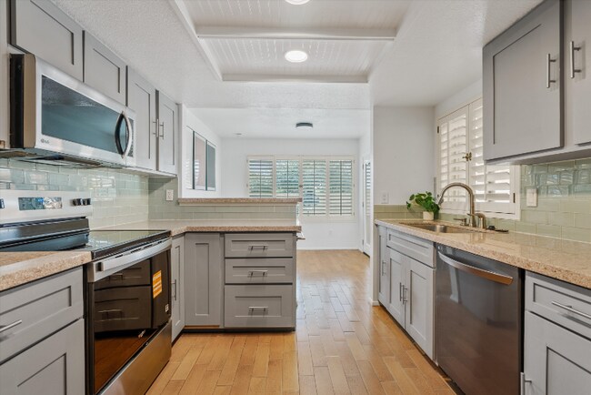 Foto del edificio - 9632 N 58th Ln