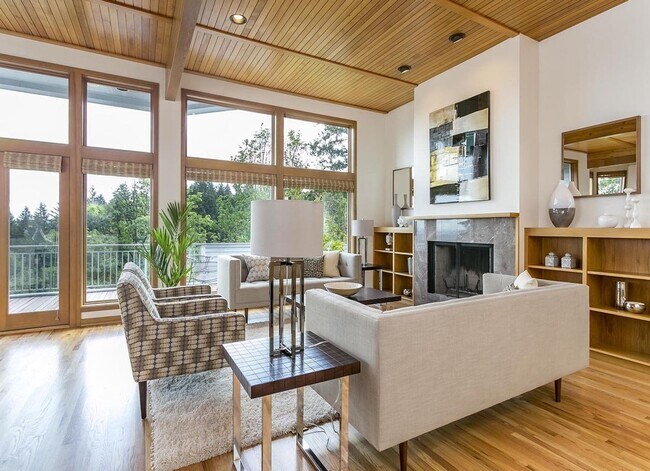 Foto del edificio - Arlington Heights Retreat! Breathtaking Vi...