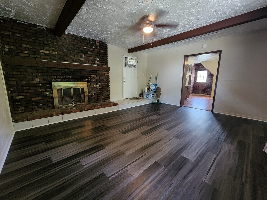 2711 Harrison St, Mckeesport, PA 15132