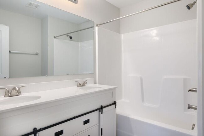 Foto del edificio - Gorgeous New Construction 2 Bed 2.5 Bath H...
