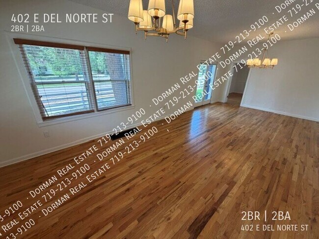Foto del edificio - 402 E Del Norte St