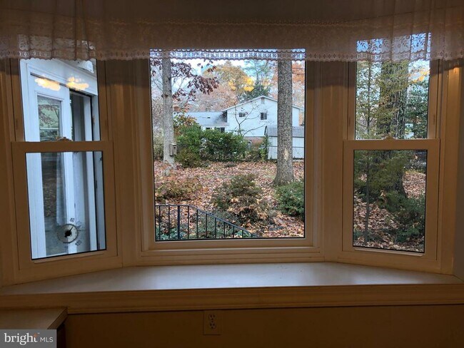 Foto del edificio - 3532 Queen Anne Dr