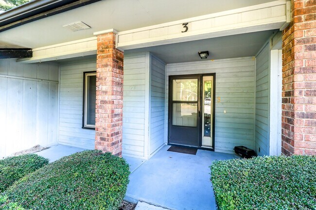 Foto del edificio - 3 Cortez Ln