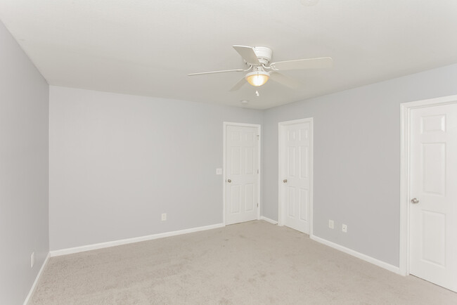 Building Photo - 3 Bedroom Columbia Home