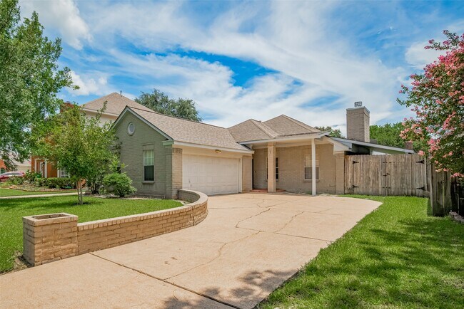 Foto del edificio - 21319 Park Mill Ln