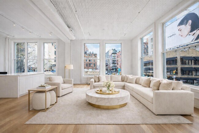 Foto del edificio - 54 Bleecker St