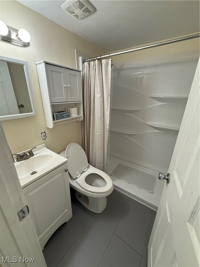 Foto del edificio - 368 Stewart St