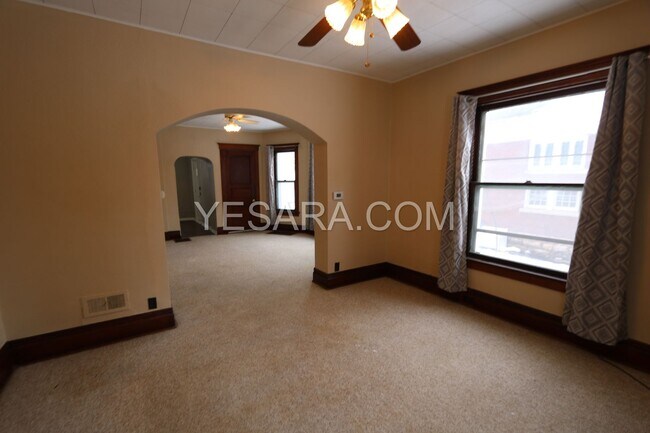 Foto del edificio - 502, 502 1/2 S Leebrick St., Burlington, IA 52601