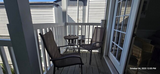 Foto del edificio - 12 G St