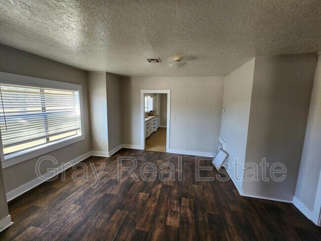 Foto del edificio - 916 Arlington St