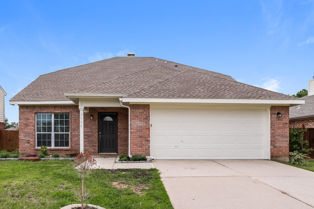 Primary Photo - 2500 Briar Forest Dr