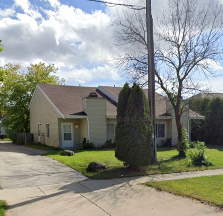 Primary Photo - 7918 N Granville Rd