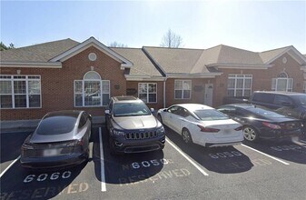 Building Photo - 6050 Southard Trace