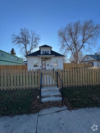 Building Photo - 1510 Cleveland Blvd