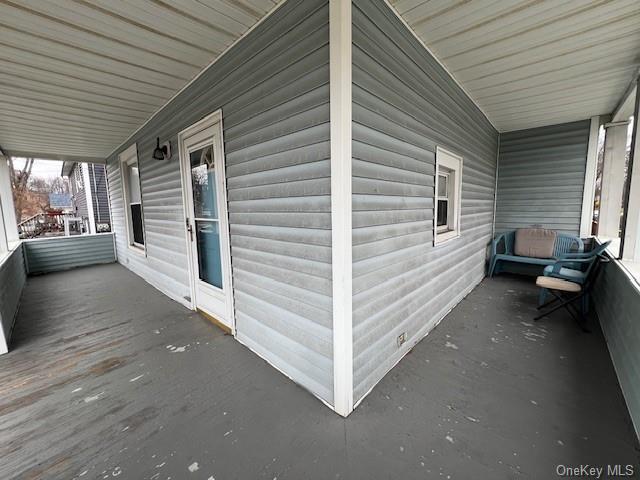 Foto del edificio - 120 Monhagen Ave