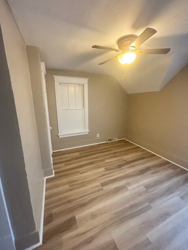 Foto del edificio - 352 Springfield Ave