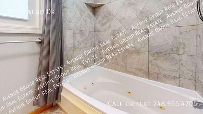 Building Photo - 773 Owego Dr