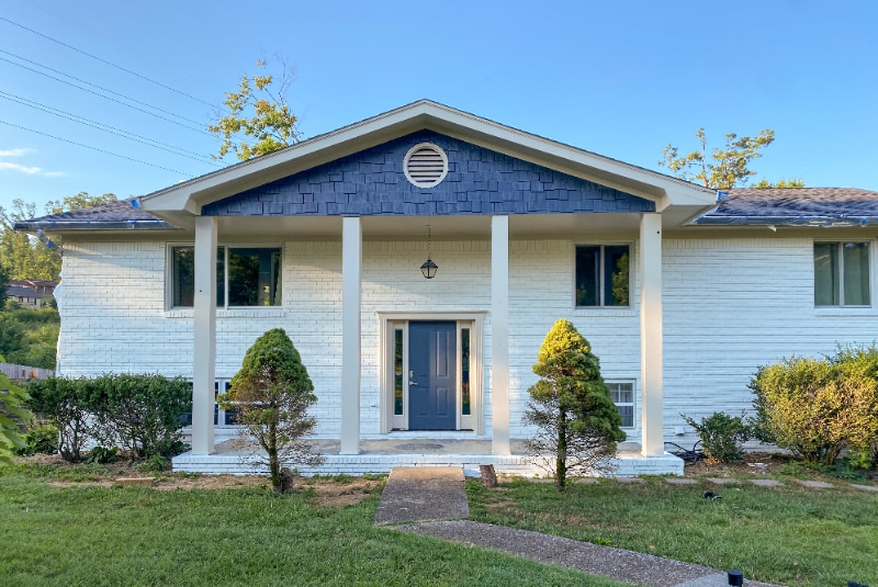 Foto principal - 8206 Holly Crest Dr
