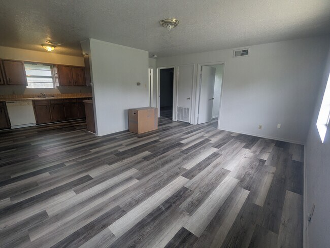 Foto del edificio - 7083 Terrell St