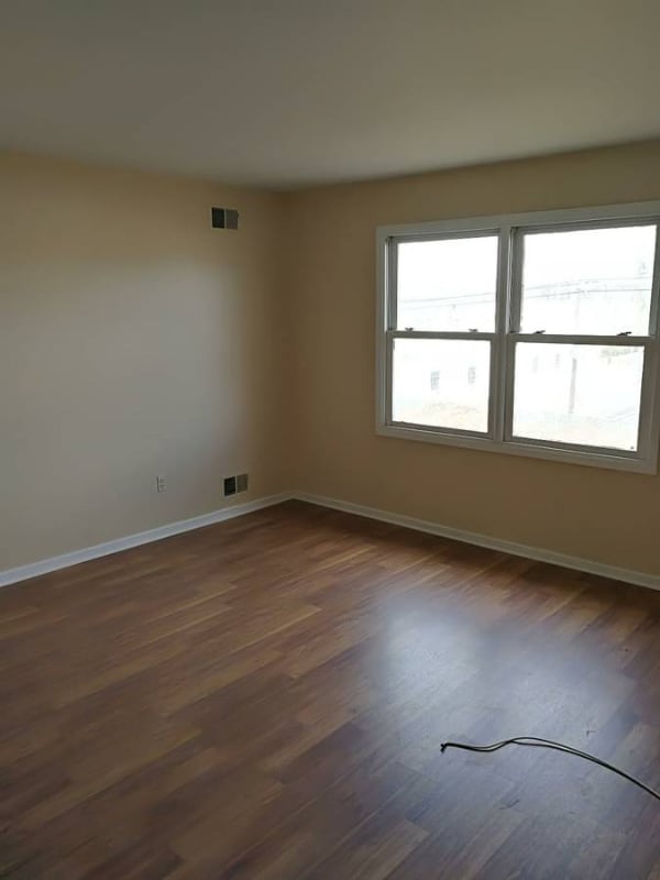 Building Photo - 235 Cristiani St