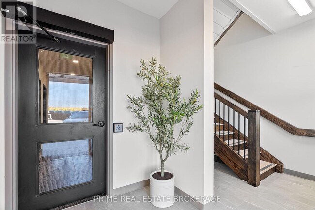 Photo du bâtiment - 13 Moonlight Ct