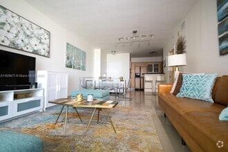 Building Photo - 335 S Biscayne Blvd
