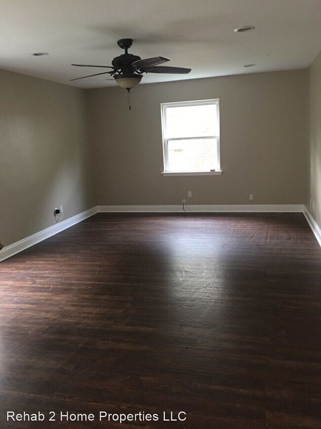 Building Photo - 5 br, 2.5 bath House - 2333 Beck St