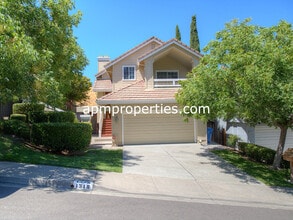 Building Photo - 1348 Fountain Springs Cir