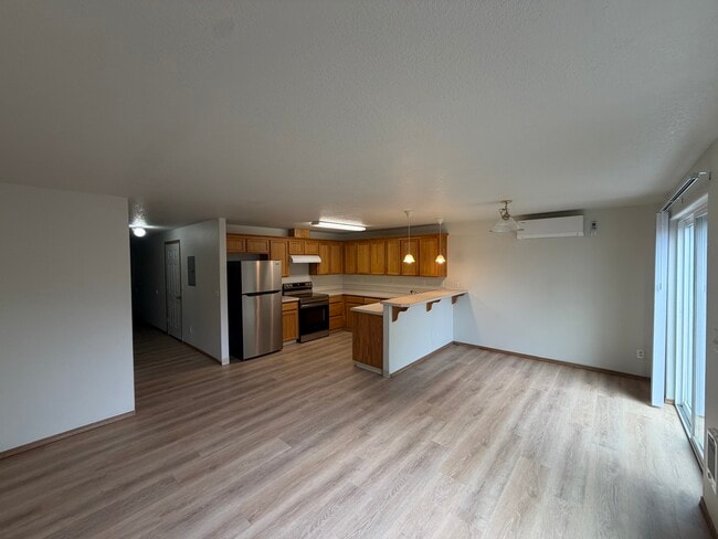 Building Photo - 1139 2nd St NW