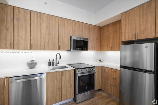 Foto del edificio - 650 SW 1st St