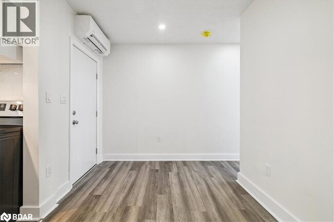 Photo du bâtiment - 68 Peel St